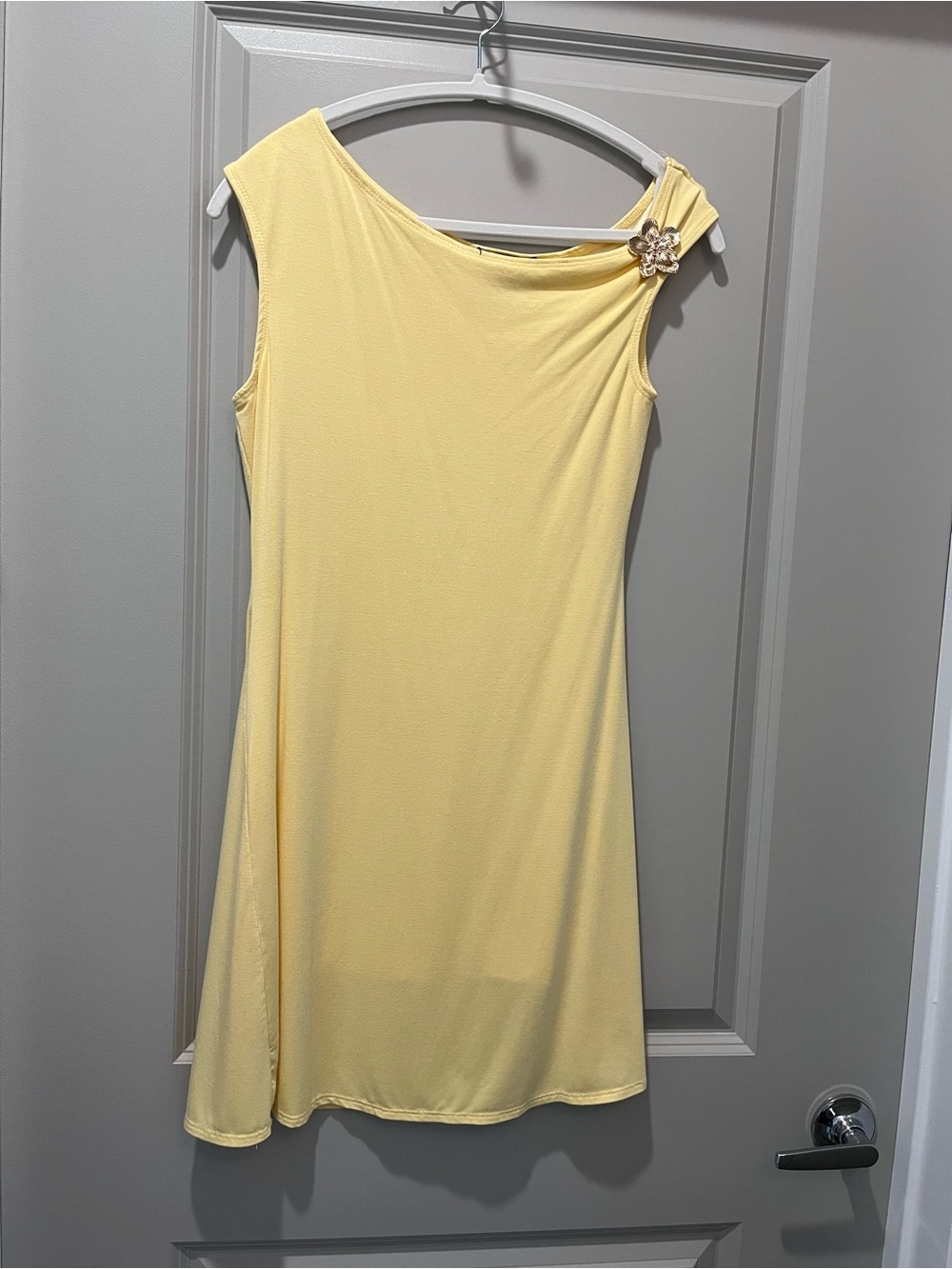 See You Monday Pale Yellow One-Shoulder Dress with Floral Accent~Fits Like a S/M